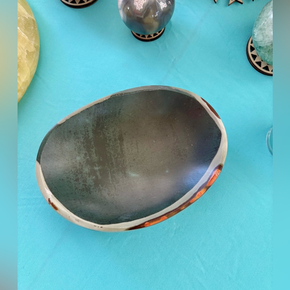 Polychrome Jasper Bowl - Picture 3 of 9